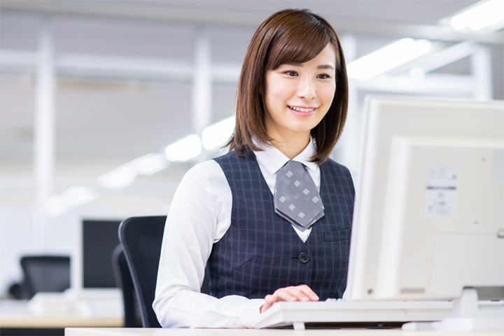 コラム記事.事務.女性.医療事務