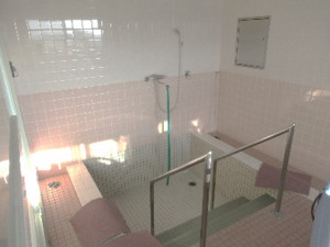 聖ヶ丘病院浴室